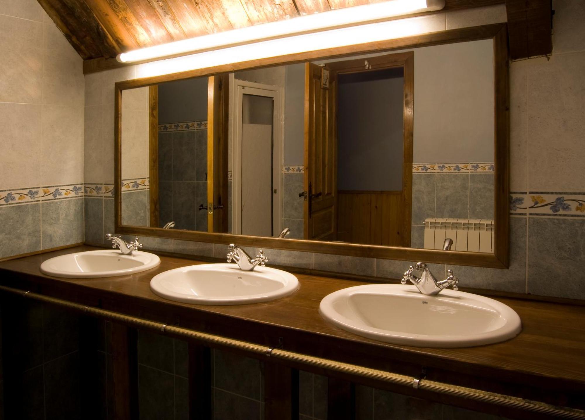 Albergue-Refugio Sargantana Canfranc Room photo